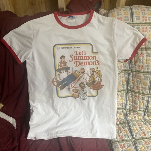 Let's Summon Demons Hot Topic Retro Ringer T-Shirt Size L by Steven Rhodes Red - Picture 1 of 5